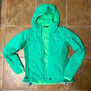 Arc’teryx Atom LT Ski/Snowboard Jacket - Medium - Green